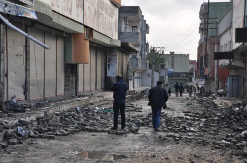 Yasak sonrası Silopi’den yıkım görüntüleri