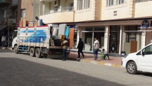 Operasyon sinyali verilen Nusaybin'den göç başladı