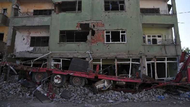 78 gün sonra 'yıkılmış' Yüksekova