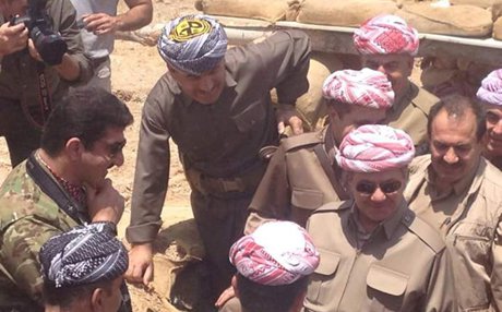 Başkan Barzani bayramı yine cephede Peşmergeleriyle geçirdi