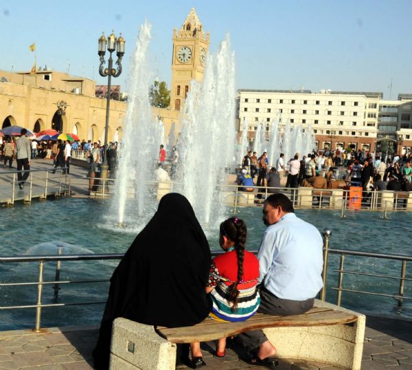 Işid Katliamından Kaçanlar Hewler'de Stres Atıyorlar