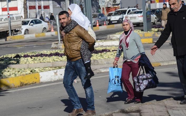 Sur'da genişletilen yasak sonrası göç