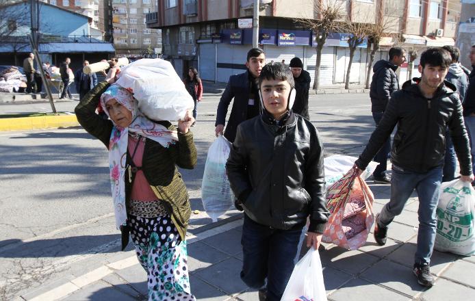 Sur'da genişletilen yasak sonrası göç