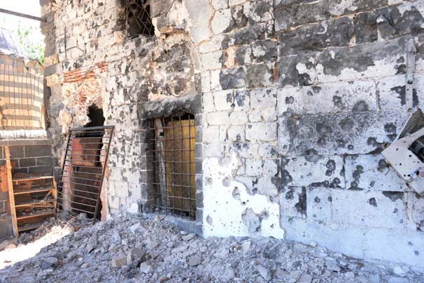 Sur’un sembolü Kurşunlu Camii'nin fotoğrafları dehşete düşürdü