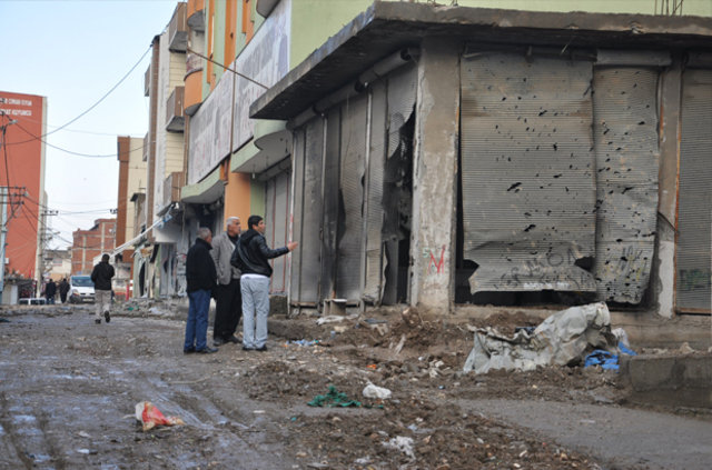 Yasak sonrası Silopi’den yıkım görüntüleri