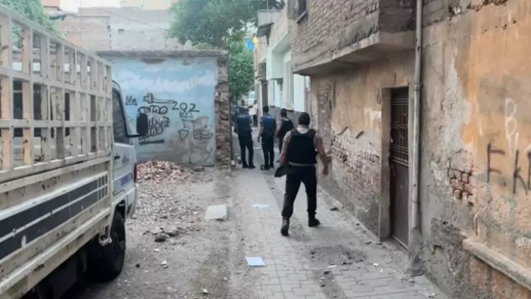 Diyarbakır'da silahlı çatışma: 1'i ağır 2 yaralı