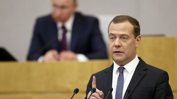 Medvedev: Rusya, Ukrayna ve NATO'nun 'ortadan kaldırılmasını' hedeflemeli