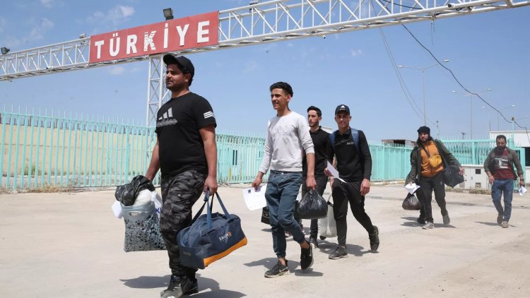 Özerk Yönetim, Türkiye’deki Suriyelileri ‘Rojava’ya çağırdı