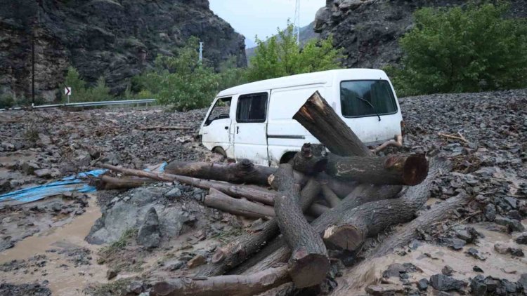 Li Erziromê ji ber lehiyê zerera madî çêbû