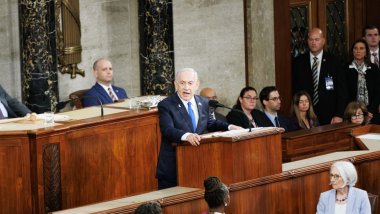 ABD Kongresi'nde konuşan Netanyahu'ya hem alkış hem protesto