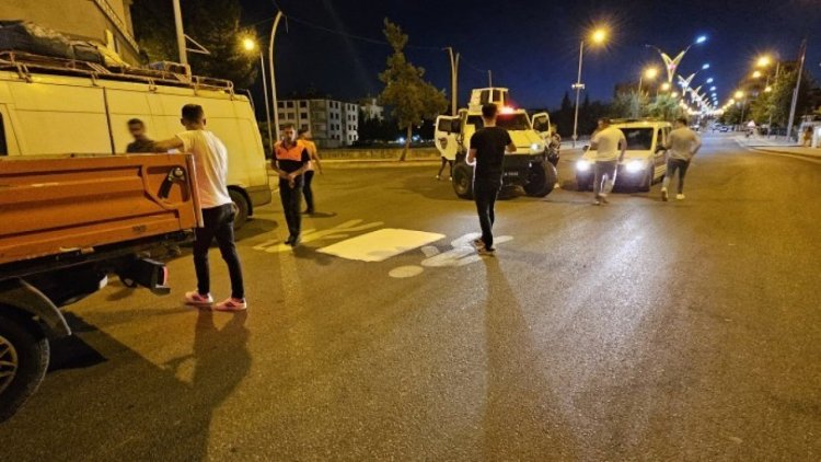 Mardin Dargeçit’te Kürtçe trafik uyarıları polis eşliğinde silindi