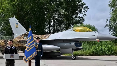 Zelenskiy: F-16'lar Ukrayna'da