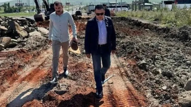 Ardahan’da bıçaklı kavga: Belediye başkanının şoförü bıçaklanarak öldürüldü!