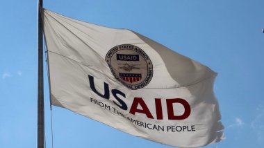 USAID: Şengal'de 100 okula ve 30 sağlık ocağına destek sağladık