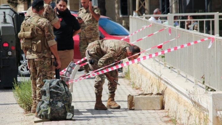 Lübnan'da ordu, çağrı cihazı ve telsizleri imha ediyor