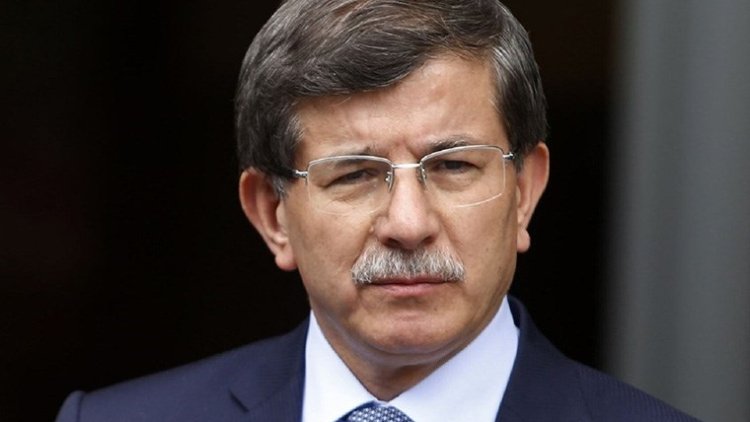 Davutoğlu: Türkiye'nin Kürtlerle savaşmasını engelledim!