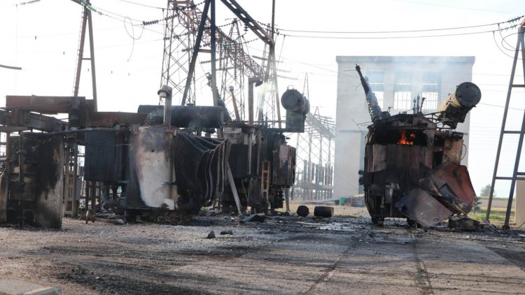 Kobane’nin merkezi ve 366 köy elektriksiz kaldı