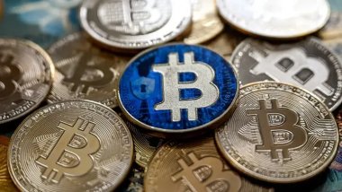 Bitcoin'den rekor: İlk kez 100 bin dolar seviyesini aştı