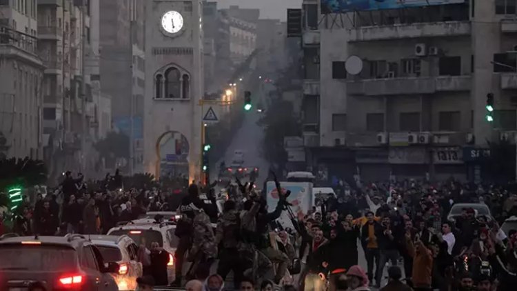 Ortadoğu'da Tam Olarak Neler Oluyor? Kürtler Bu Kez Makûs Talihlerini Yenebilecekler mi?