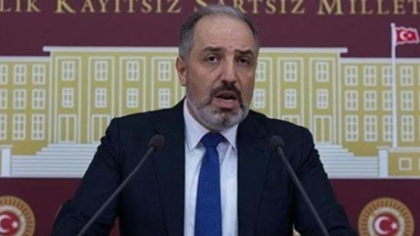 Mustafa Yeneroğlu DEVA Partisi'nden istifa etti