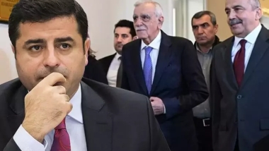 DEM Parti heyetinden Selahattin Demirtaş'a ziyaret