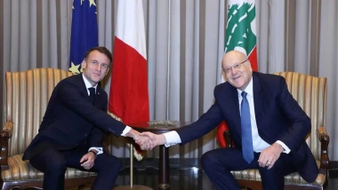 Macron'dan Lübnan'a ziyaret