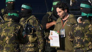 Hamas üç rehineyi daha serbest bıraktı