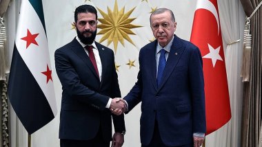 Erdoğan ve Şara görüşmesi başladı