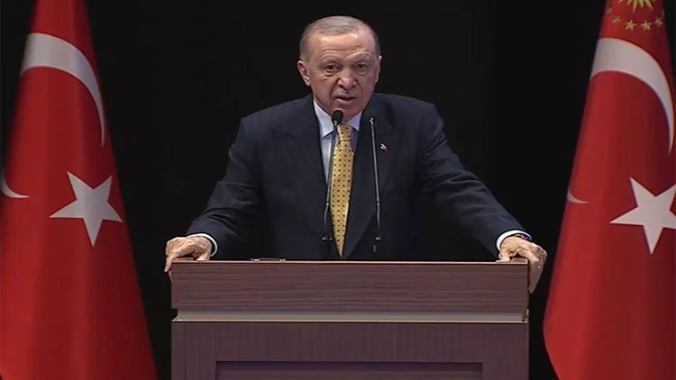 Erdoğan'dan Özel'e: Başkomutan olarak sana sesleniyorum; ayağını denk al