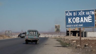 Kobani’ye hava saldırısı, aynı aileden 9 kişi hayatını kaybetti