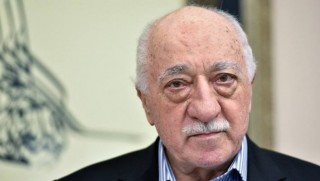 Em Fethuleh Gulen radestî Tirkiyê nakin