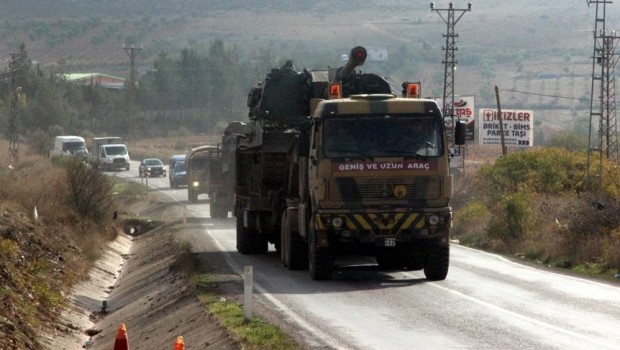 Artêşa Tirkiyeyê hêzeke din şand ser sînorê Efrînê