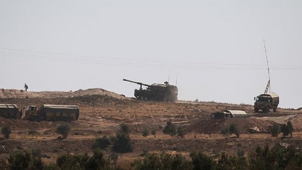 Artêşa Tirkiyê gundên derdora Efrînê topbaran dike