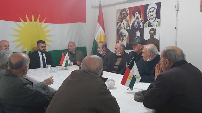 Akademîsyenê Kurd Hîfzullah Kûtûm Li Amedê Seredana PAKê Kir