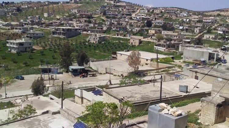 Li Efrînê grûpên çekdar 5 xaniyên Kurdan firotin
