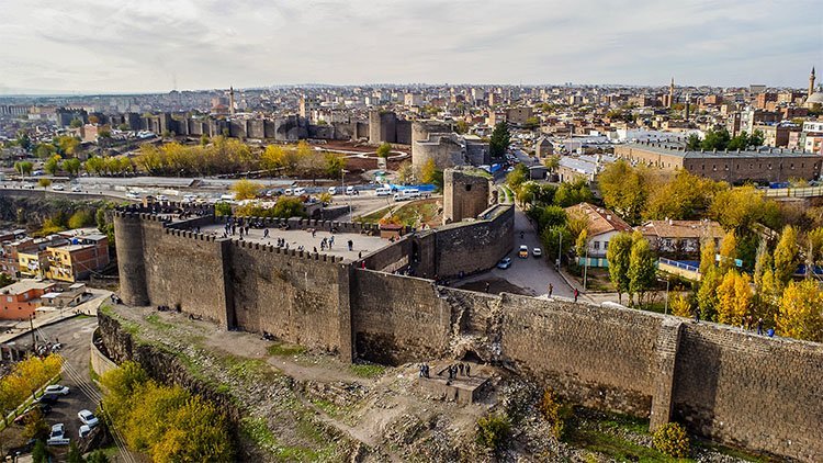 TUIK: Bajarê herî ne bextewer Diyarbekir e!