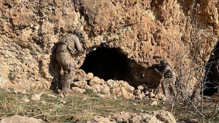 Artêşa Tirkiyê li Mêrdîn-Bagokê dest bi operasyoneke nû kir