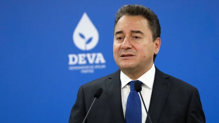 Babacan: Divê pirsa Kurd li parlementoyê were çareserkirin