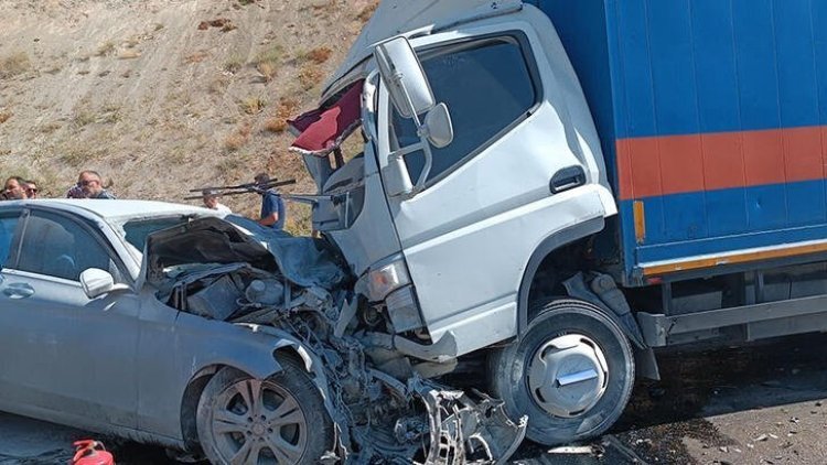 Du Dayikên Aştiyê di qezayê de jîyana xwe ji dest dan