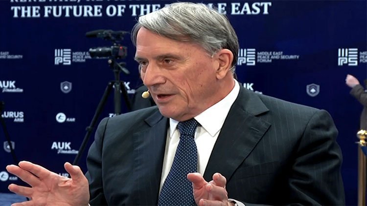 Peter Galbraith: Çêbûna dewleta Kurdistanê ewlehî û seqamgiriyê ji bo deverê peyda dike