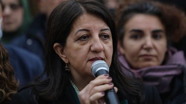 Pervîn Buldan dev ji siyasetê berdide