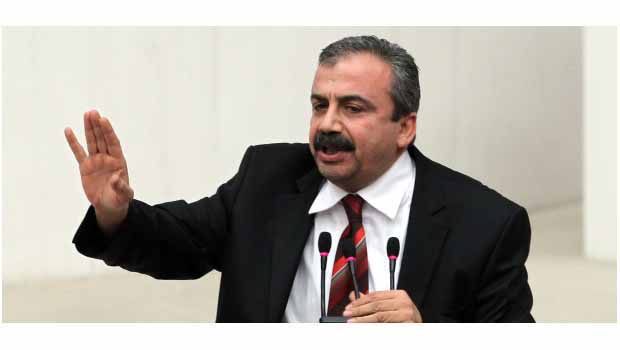  Önder: AK Parti ve CHP Yolsuzluk Suçlarınında Birleşti