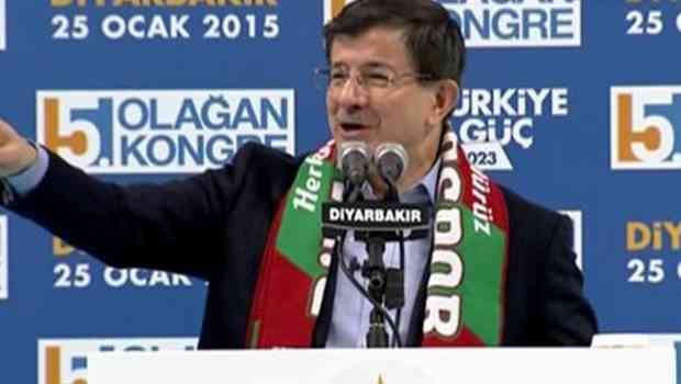 Davutoğlu: Kobani'ye selam ediyorum