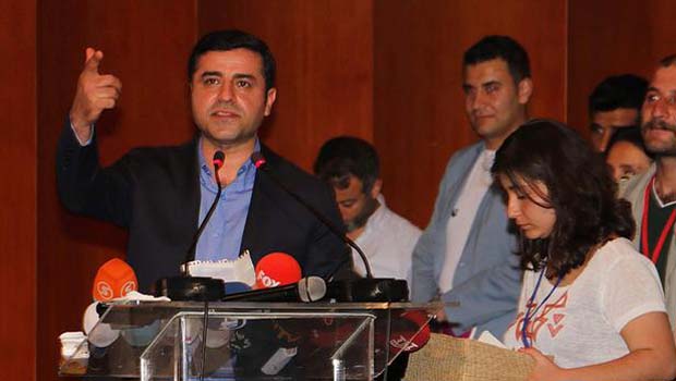 Demirtaş: HDP'nin başarısı, küresel düzeyde domino etkisi yaratacak  