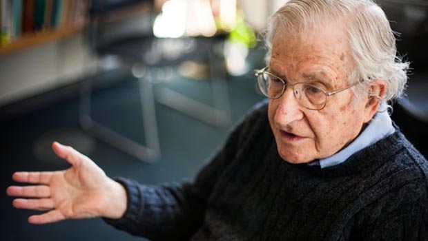 Noam Chomsky: Türkiye, Suriye'ye operasyon yaparsa suç olur