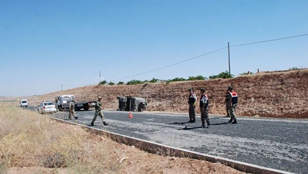 Lice’de askeri konvoyda patlama. 2 Asker Öldü