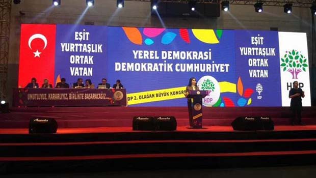 AKP ve MHP'nin davet edilmediği HDP kongresi başladı