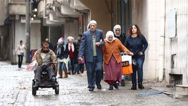 Diyarbakır: 'Sur'dan Bağlar'a, Bağlar'dan çadıra mı?'