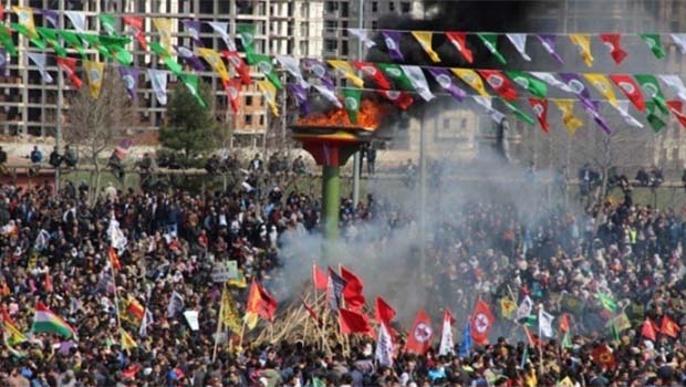 Diyarbakır Newrozu'na 'örgüt propagandası' iddiasıyla soruşturma