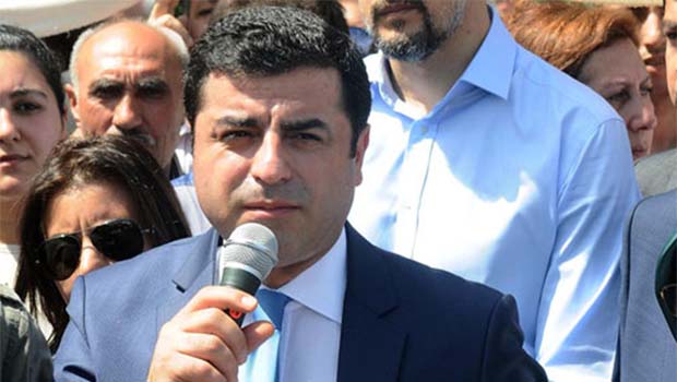 Demirtaş'tan çözüm sürecine dönüş çağrısı